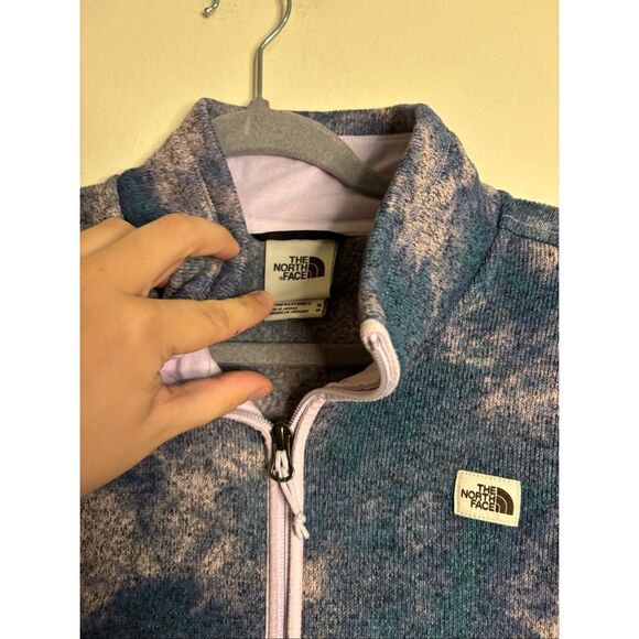 Women’s The North Face Zip Up - Picture 4 of 6